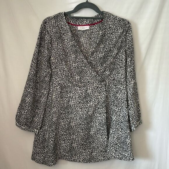 Motherhood Maternity EUC black/beige leopard print blouse Size medium - Picture 1 of 5
